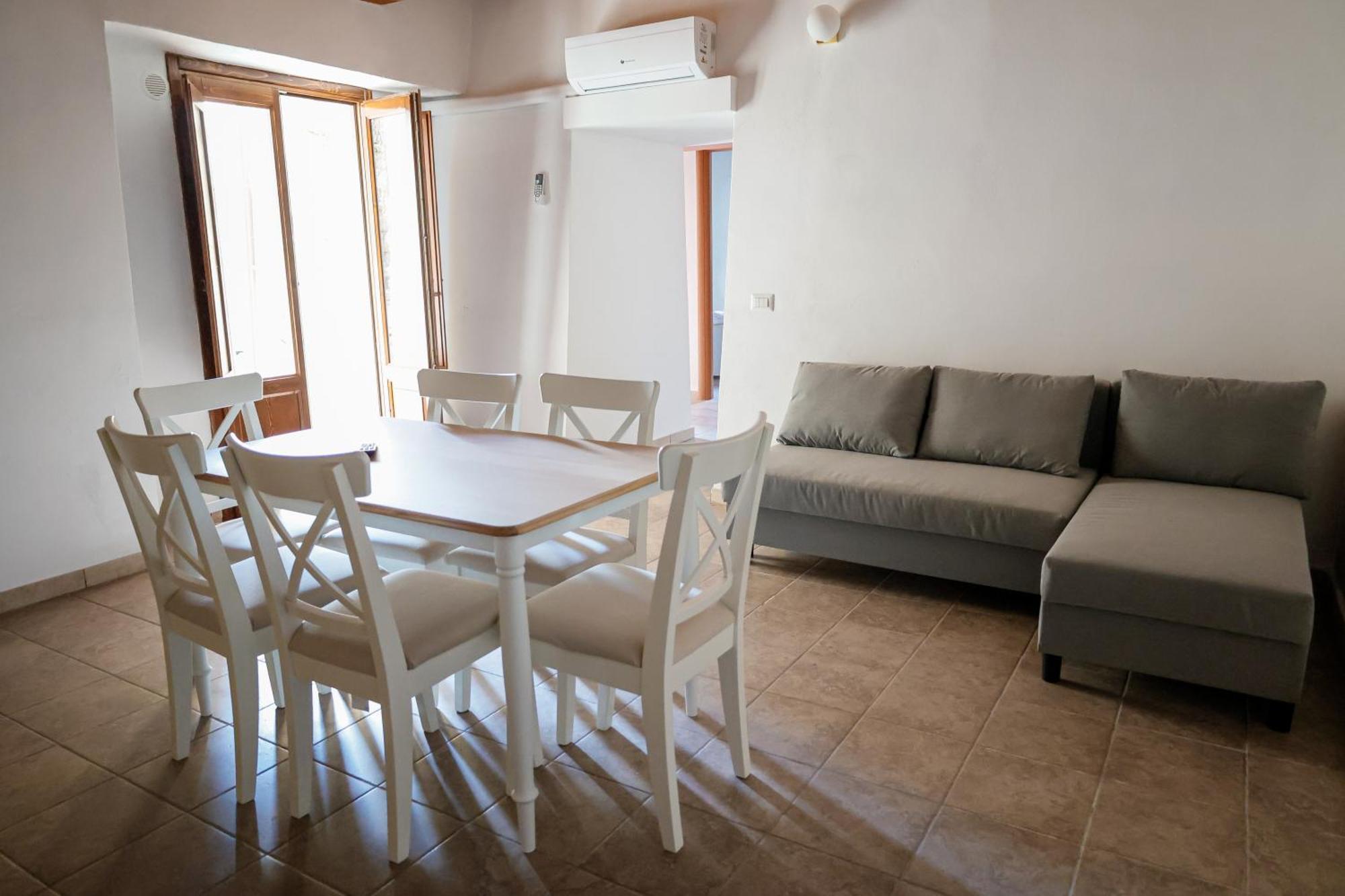 La Portella Quiet Residence Oriolo  Екстериор снимка